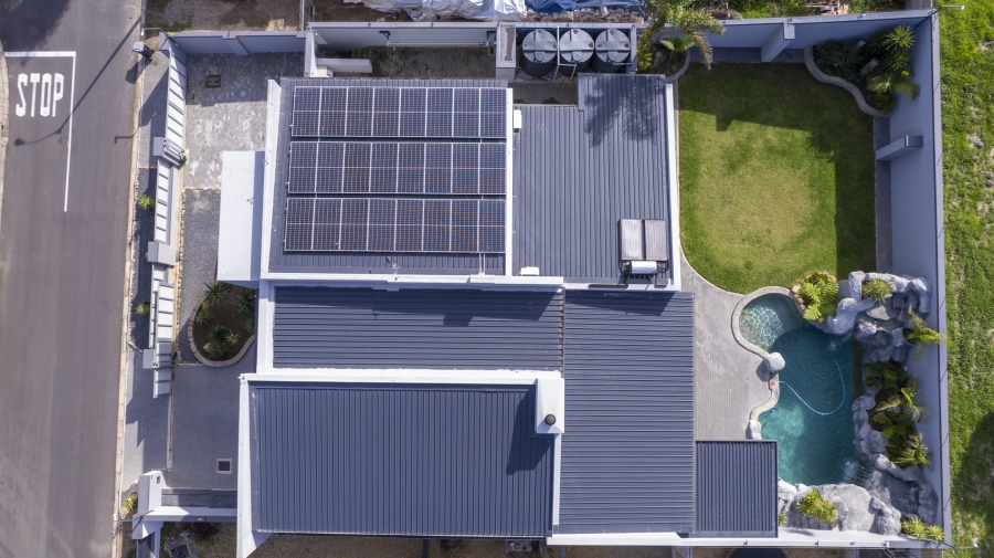 5 Bedroom Property for Sale in Elim Western Cape